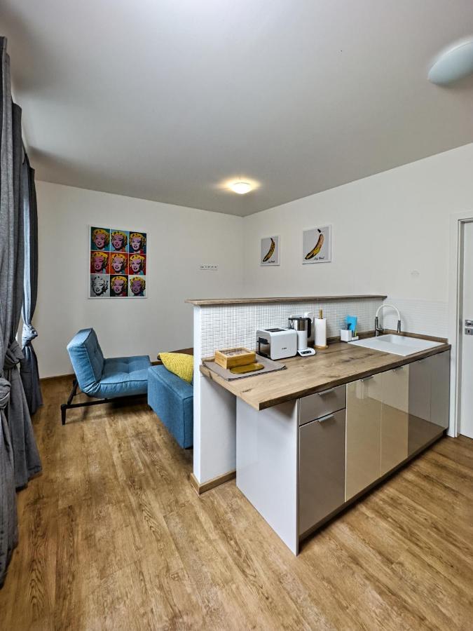 Gallery Apartments Liberec Eksteriør billede