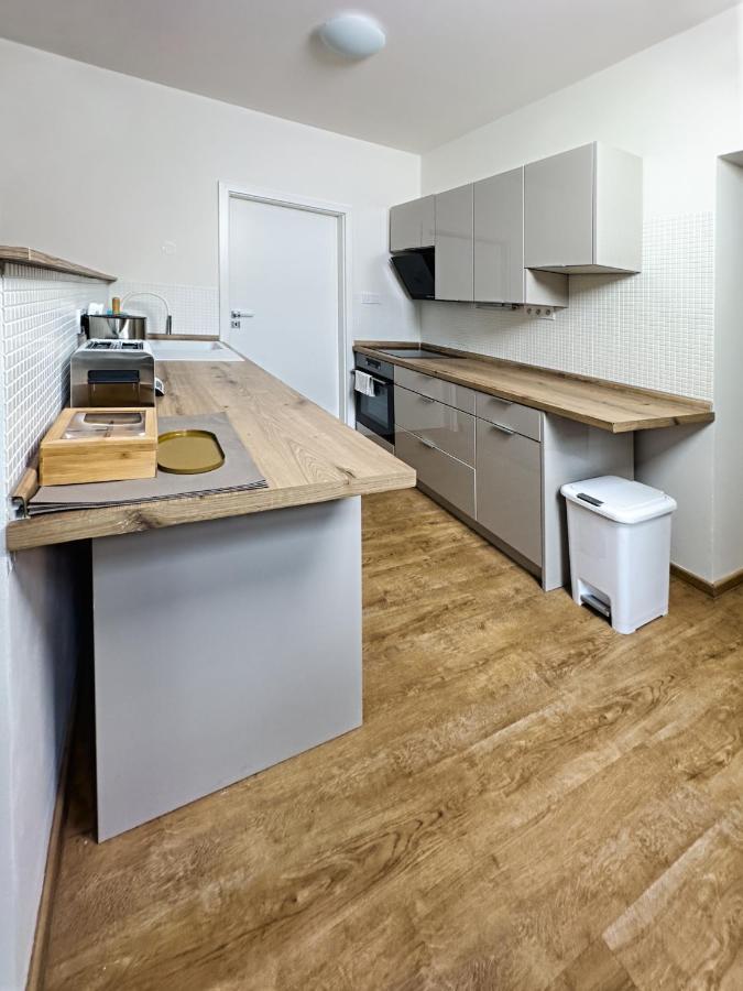 Gallery Apartments Liberec Eksteriør billede